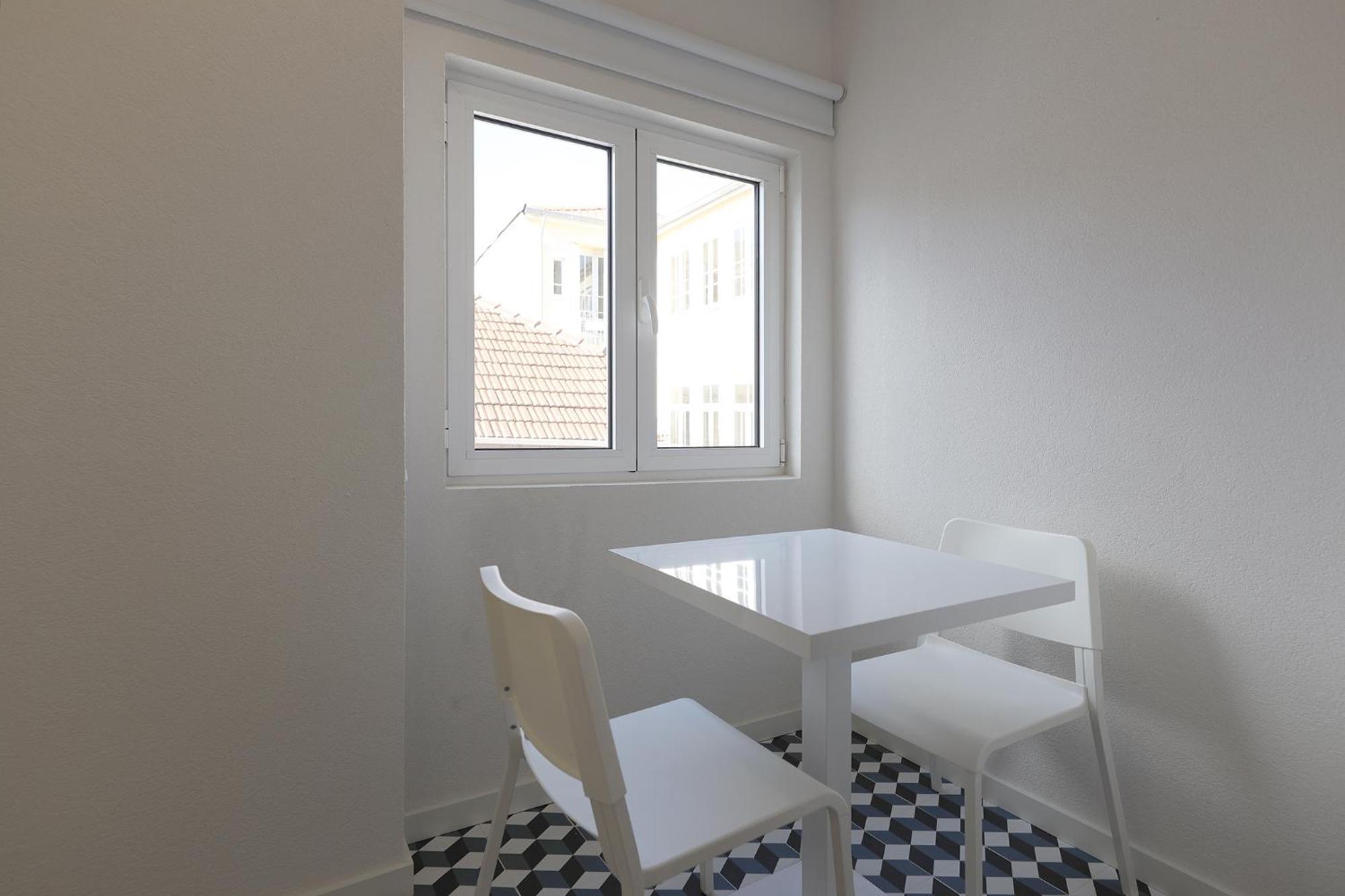 Flh Downtown Guest house